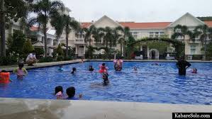 5 rekomendasi terbaik hotel di jakarta pusat dengan harga terjangkau. Kolam Renang Keren Dan Terluas Kedua Di Solo Sambangi Adhiwangsa Hotel Segini Tarifnya Kabare Solo