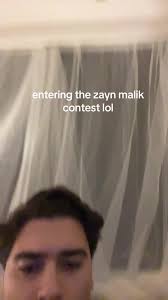 @🍉Alexandria🍉 i have been told before slightly, but yeh gotta give it to  zayn he is