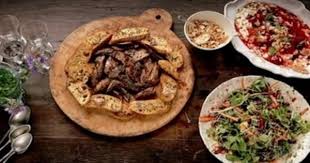 Jamie Oliver S Crispy Skin Duck With Giant Croutons Jamie S Recipes Jamie S 30 Minute Meals Food
