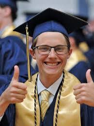 Danielle Tilden's Instagram, Twitter & Facebook