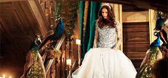 Discovered By Song Jiho Find Images And Videos About Gif Reign And Caitlin Stasey On We Heart It The App T In 2020 Lady Kenna Caitlin Stasey Favorite Tv Characters