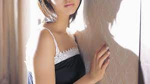 Maki Horikita: About the Life and Career of the Japanese Actress and Former Junior  Idol - HubPages