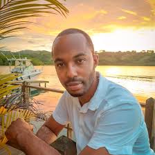 Where in Negril do you think has the best vibe for a birthday dinner (for  me and my friends)