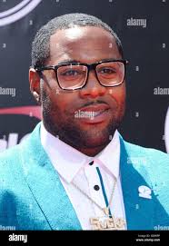 Trai l hi-res stock photography and images