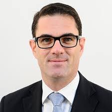 Ramon Mueller's Instagram, Twitter & Facebook