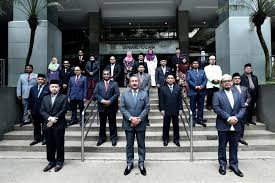 Sebahagiannya lahir melalui ikatan perkahwinan yang sah tapi tidak berdaftar manakala selebihnya. Portal Jpn Mesyuarat Bersama Mufti Berkaiatan Pendaftaran Kelahiran Anak Tidak Sah Taraf Bagi Kanak Kanak Islam
