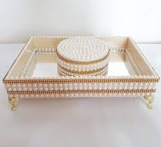 Kit Bandeja E Organizador Perola E Strass No Elo7 Atelie Amici Ec7689 Bandeja Espelhada Com Perola Bandeja Bandeja Espelhada Para Banheiro