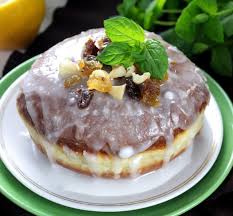 Przepisy na paczki drożdżowe tradycyjne oraz pączki na sodzie, z proszkiem do pieczenia czy z ziemniakami. Tlusty Czwartek 2021 Latwy Przepis Na Pyszne Paczki Krok Po Kroku Na Tlusty Czwartek Przepis Na Paczki Gazeta Krakowska