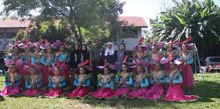 Yonif 203 kel.gandasari kec.jati uwung, tangerang, npsn: Ekskul Tari Smpn8 Kota Tangsel Terus Kembangkan Budaya Indonesia Tangerang Ekspres