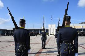 Όλες οι προβλέψεις και οι εκτιμήσεις για τις βάσεις του 2021 είναι προβλεψεισ και εκτιμησεισ για τισ βασεισ 2021 και οχι οι βασεισ του 2021. Sfagh Stis Stratiwtikes Sxoles Me Ton Elaxisto Ba8mo Eisagwghs Pinakas