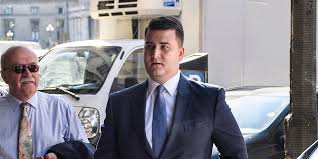 Bartłomiej misiewicz jeszcze kilka lat temu był jedną z osób ze świata polityki, o której było bardzo głośno. Bartlomiej Misiewicz Odmieniony W Areszcie Schudl I Zostal Bibliotekarzem Wp Wiadomosci