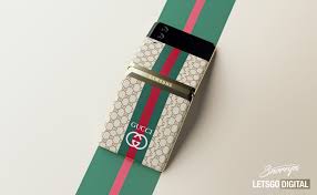 Enjoy free shipping, returns & complimentary gift wrapping. Fur Gucci Lovers Renderbilder Zeigen Das Samsung Galaxy Z Flip3 Nun Auch In Der Gucci Fashion Luxury Edition Notebookcheck Com News