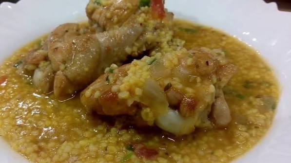 Cracked Corn with Chicken