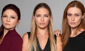 Η γυναίκα (женщина, жена) η αυλή (двор). Gynaika Xwris Onoma Apisteyto Spoiler 8a Symbei Kati Poy 8a Syntara3ei Toys Hrwes Photos Gossip Tv Gr