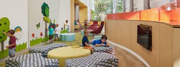 Lumicor Recycled Glass Pediatric Outpatient And Surgery Center Array Architects Children Hospital Design Hospital Design Clinic Design