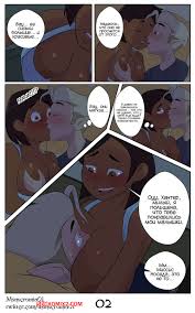 Мой Шумный Дом гей комикс - Жаркие парни в страстных объятиях