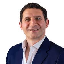 Jay Pelosky's Instagram, Twitter & Facebook