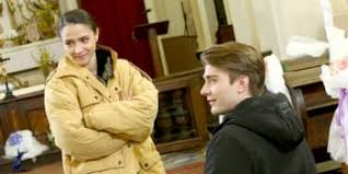 Úspěšná talkshow 7 pádů honzy dědka, která se již deset let natáčí v divadelním prostředí pro online vysílání, zavítá na televizní obrazovky. Marek Lambora Cnn Prima News