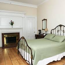 Free wifi in public areas and free self parking are also provided. The Salem Inn Salem Ma 2021 Updated Prices Deals