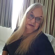 Penelope Keys's Instagram, Twitter & Facebook