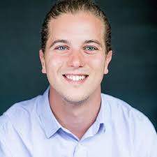 Ryan Lee's Investing Profile