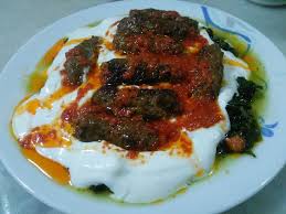 Akissmutfak Ispanak Yataginda Kofte Yemek Tarifleri Gida Kofte