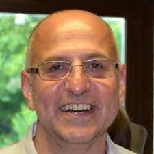 Ma mission chez Antenne Centre Télévision ——————————————————————— Il y a  exactement 15 mois, j ai accepté la mission de manager de crise au sein de  la télévision Antenne Centre. La situation… |