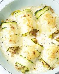 Courgettecannelloni Met Kippengehakt Prei En Mascarpone Recept Kippengehakt Recepten Kipgehakt Recepten Lekker Eten