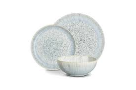 Get the best dinnerware sets and treat it the same way you would a child. 15 Best Dinnerware Sets In 2021 Beautiful Dinner Plate Sets Glamour Uk