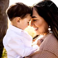 TOP 10 BEST Photographers near Smithville, TX 78957