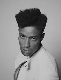 Contessa 32 Finalist Collection