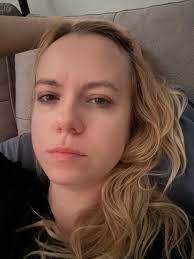 Morning in Ukraine. The night was full of shaheds and explosions. Now