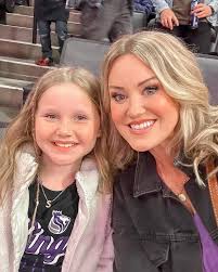 Jacklyn Johnson's Instagram, Twitter & Facebook