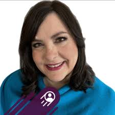 Happy Sunday!! On the desk until 9am, tune in ⭐️