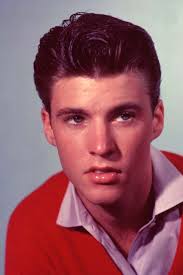 Teini-idoli Ricky Nelson kuoli mystisessä lentoturmassa
