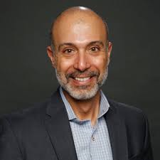 12: Benjamin Stecher