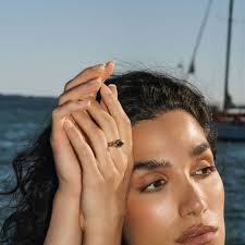 Marquise East-West Green Sapphire Retro Signet Ring