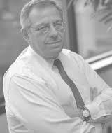 2001 MBIA ANNUAL REPORT CAPITAL STRENGTH. TRIPLE-A PERFORMANCE. RISK  MANAGEMENT TOTAL COMMITMENT RESULTS CERTAINTY OF EXECUTION