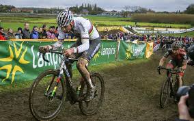 Mathieu van der poel (kapellen, 19 januari 1995) is een in belgië geboren nederlands veldrijder, wegwielrenner en mountainbiker. Belgen Zijn Ervan Overtuigd Dit Is Zeker In Het Nadeel Van Mathieu Van Der Poel Nieuws365