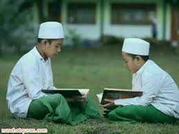 Dalam hal ini belajar mengaji atau membaca al quran. Adab Menuntut Ilmu Dalam Islam Dan Dalilnya Nasehat Quran