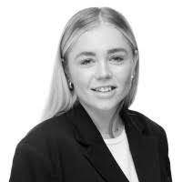 Becky Tharp's Instagram, Twitter & Facebook