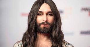 'vrouw met baard' mag niet optreden van rusland. Kaal Hoofd Voor Songfestival Winnaar Conchita Wurst Entertainment Telegraaf Nl