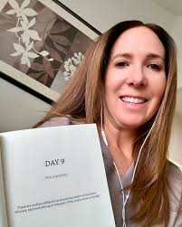 Danielle Ream's Instagram, Twitter & Facebook