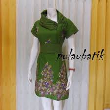 Batik bunga hijau lumut desain batik cantik ini memiliki motif kombinasi beberapa warna. Batik Dress Model Terbaru Db165 Toko Baju Batik Online Belanja Batik Online Batik Gaya Wanita