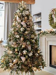 Rustic earth tone color christmas decorating ideas. How To Decorate A Christmas Tree Hgtv S Decorating Design Blog Hgtv