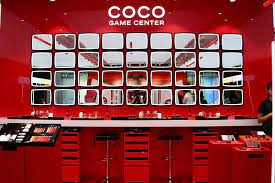 chanel 的coco game center 游戏厅来到成都 我们带你到现场看看 理想生活实验室 为更理想的生活 store design interior store design pop