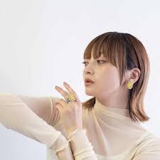 GEM PIERCE SILVER BELL YELLOW