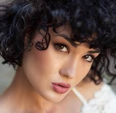 Carmen Velasco make up