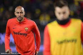 Steven nkemboanza mike christopher nzonzi (born 15 december 1988) is a french professional footballer who plays as a defensive midfielder for french club rennes, on loan from italian club roma, and the france national team. Mercato As Rome Le Psg Sur Un Milieu Suivi Par L Om