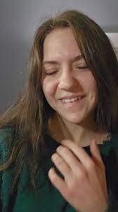 Kayla Simms's Instagram, Twitter & Facebook